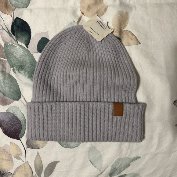 Brand new Fabletics beanie - Picture 1 of 1